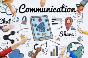 chargé de communication